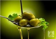 橄欖油的豐胸方法 橄欖油有哪些作用